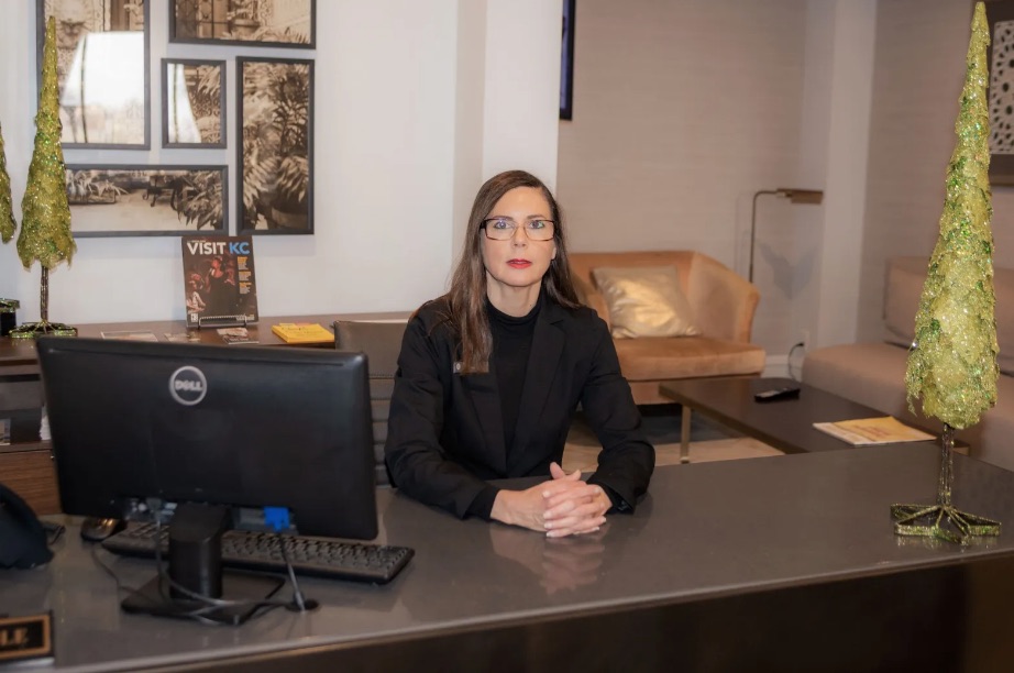 Robin Elliott graduated from Green Core Training in 2022 and uses skills garnered from the class in her position as a concierge. (Zach Bauman/The Beacon)